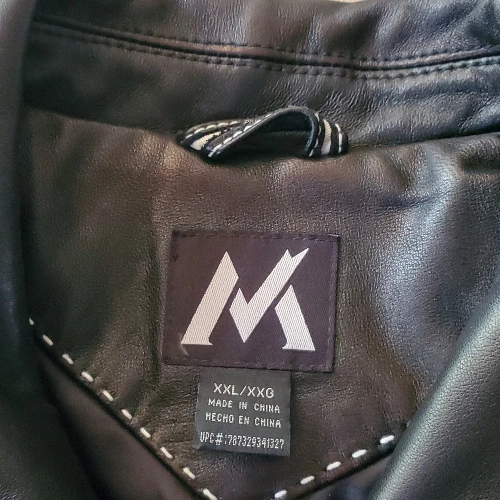 Black Leather Jacket - Picture 4 of 16